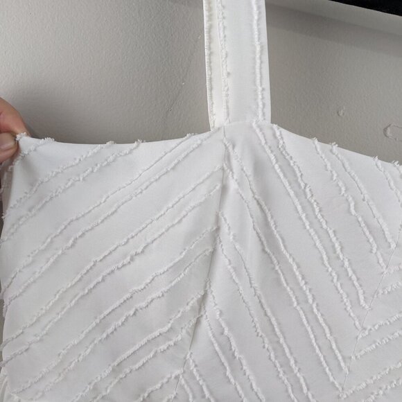Women's White Sundress Size 2X Tiered Skirt Adjustable Straps - Picture 4 of 6